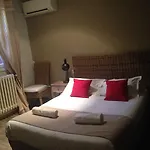 Cote Patio 3*
