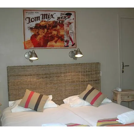 Cote Patio 3* Nimes