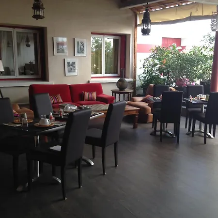 Cote Patio 3* Nîmes