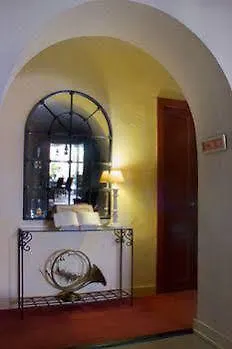 Hotell Cote Patio 3*