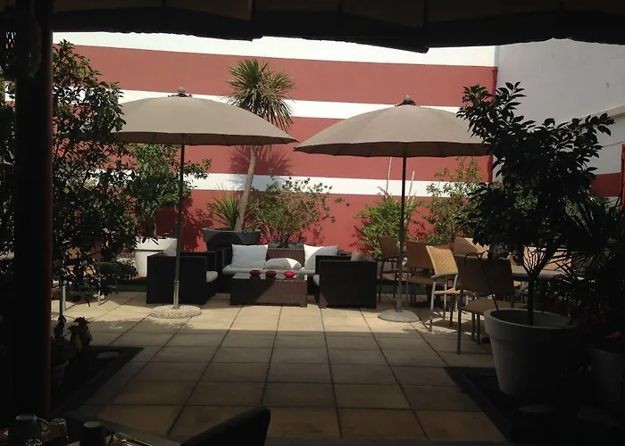 Hotell Cote Patio 3*